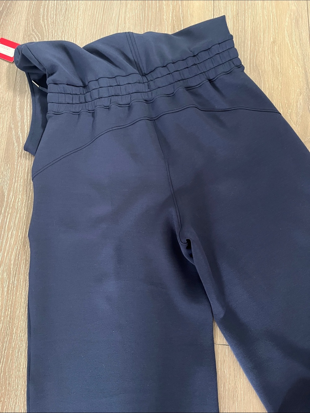 Spanx AirEssentials Jumpsuit New With Tags Size Medium - Picture 7 of 7